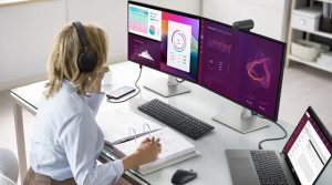 مانیتور 27 اینچ استوک DELL P2723QE